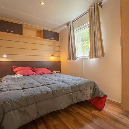 New Rabioux Kamp alanı Chateauroux-les-Alpes